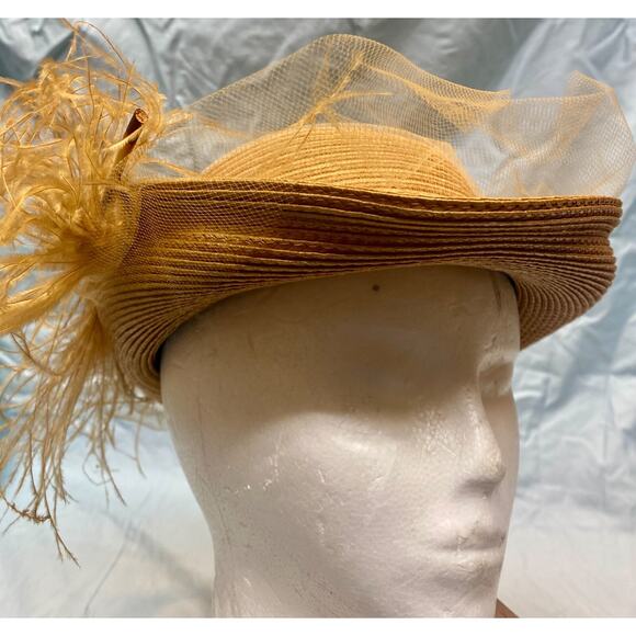Luci Ames Handcraft Tan Wicker Hat w Ostrich Hat - Picture 7 of 13